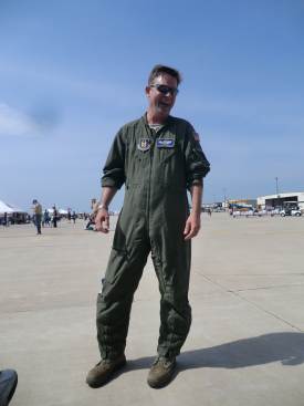 resized_safety-steve-06.jpg (10802 bytes)