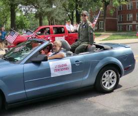 resized_safety-steve-09.jpg (14682 bytes)